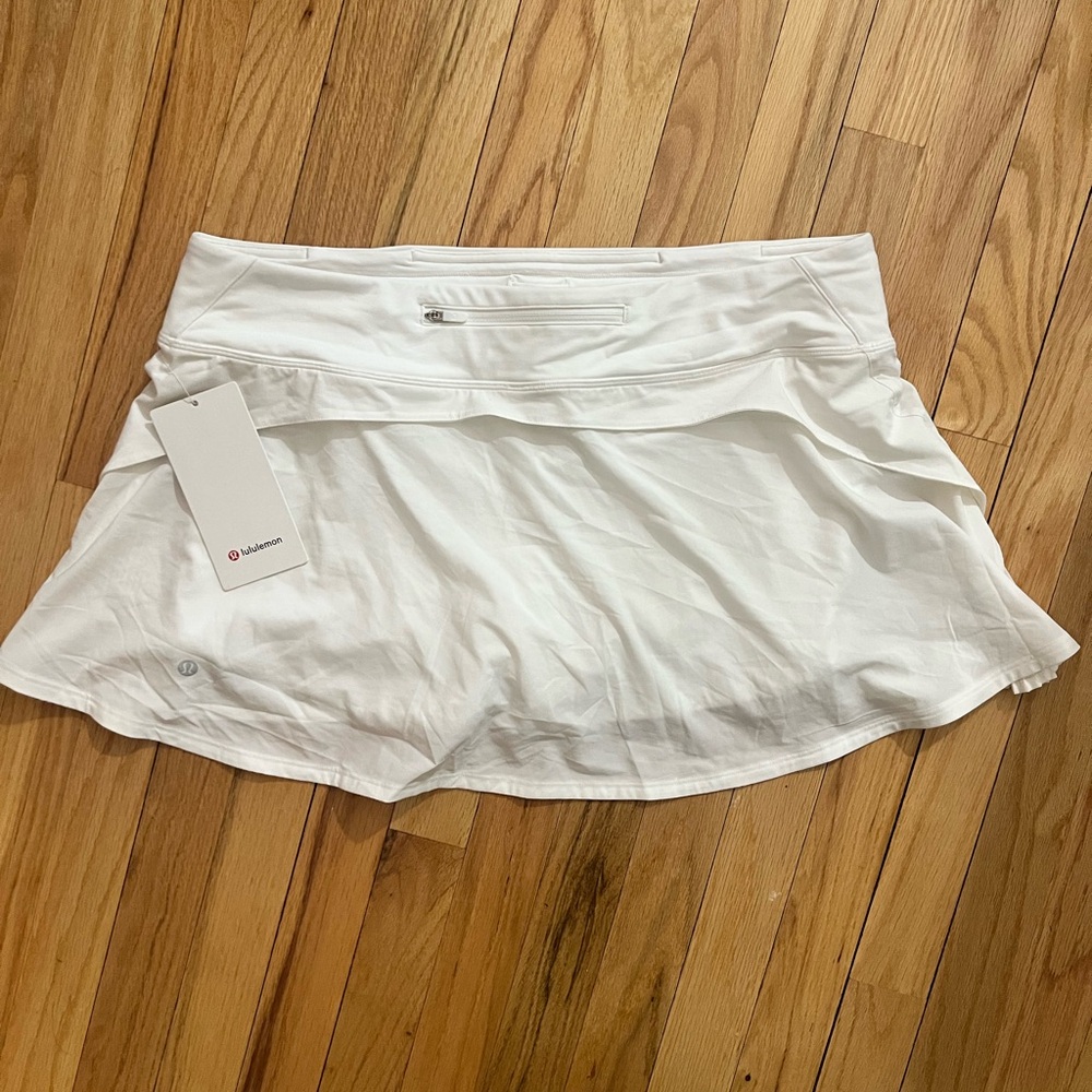 Lululemon play off the pleat skirt